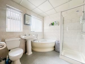 Photo 6- click for photo gallery